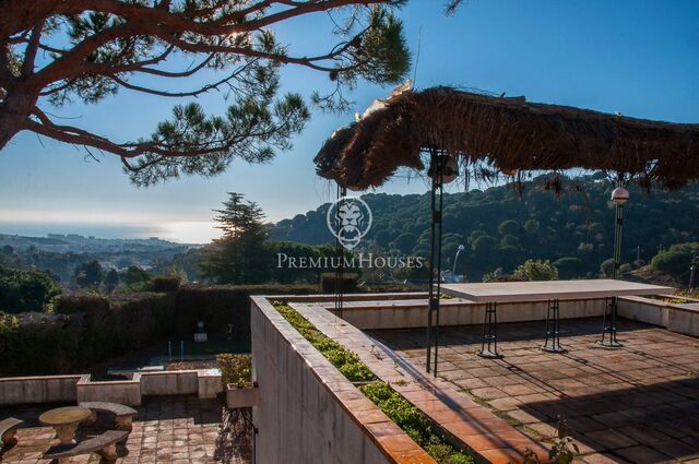 Casa en venta con espectaculares vistas en Alella