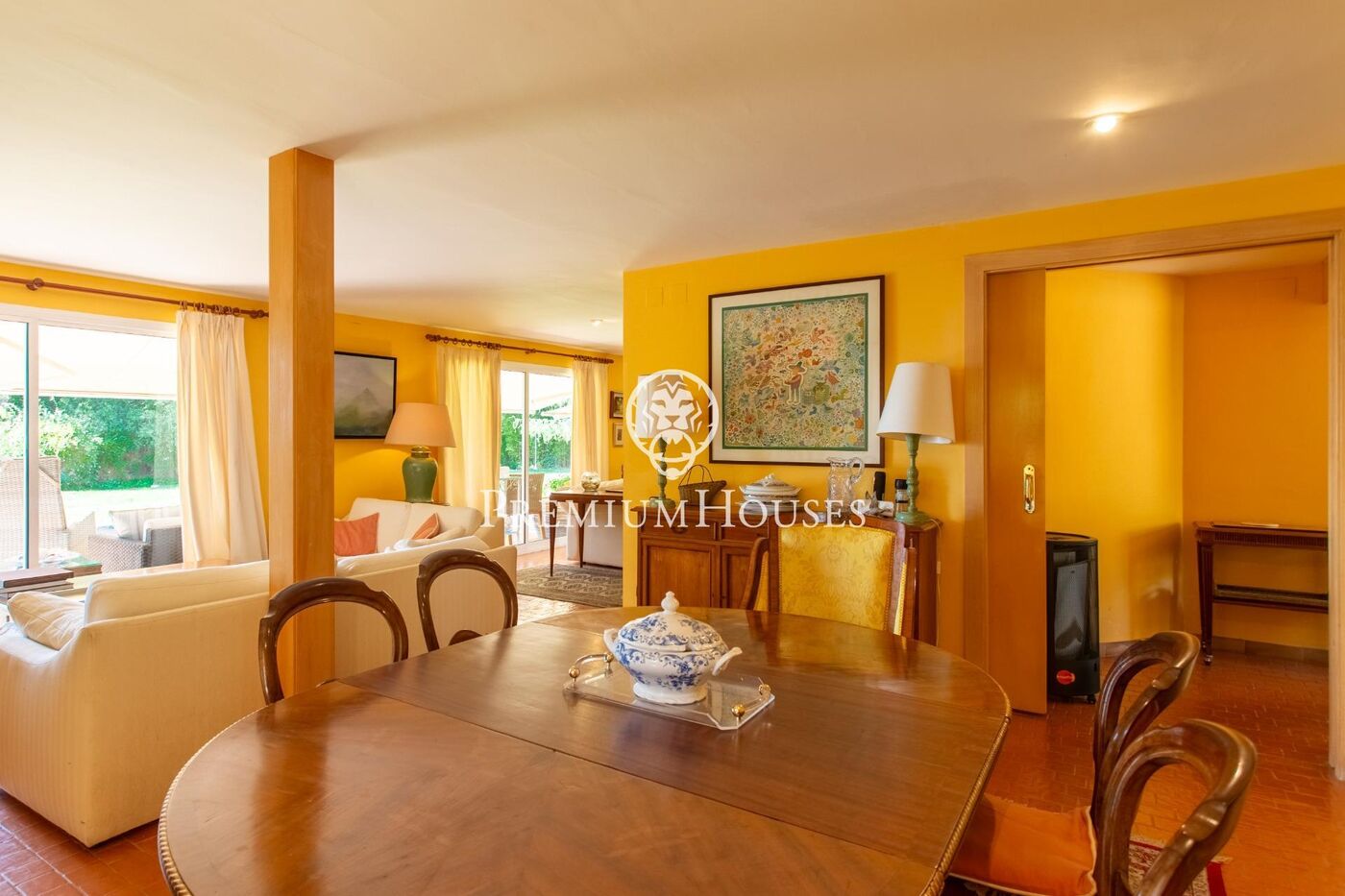 Privacy and views of the Barcelona Coast