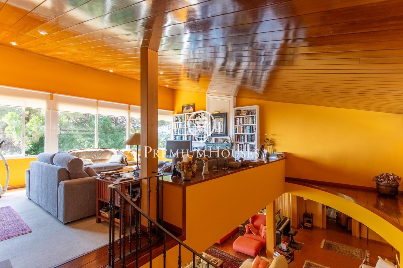 Privacy and views of the Barcelona Coast