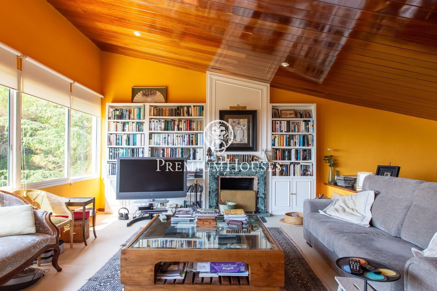 Privacy and views of the Barcelona Coast