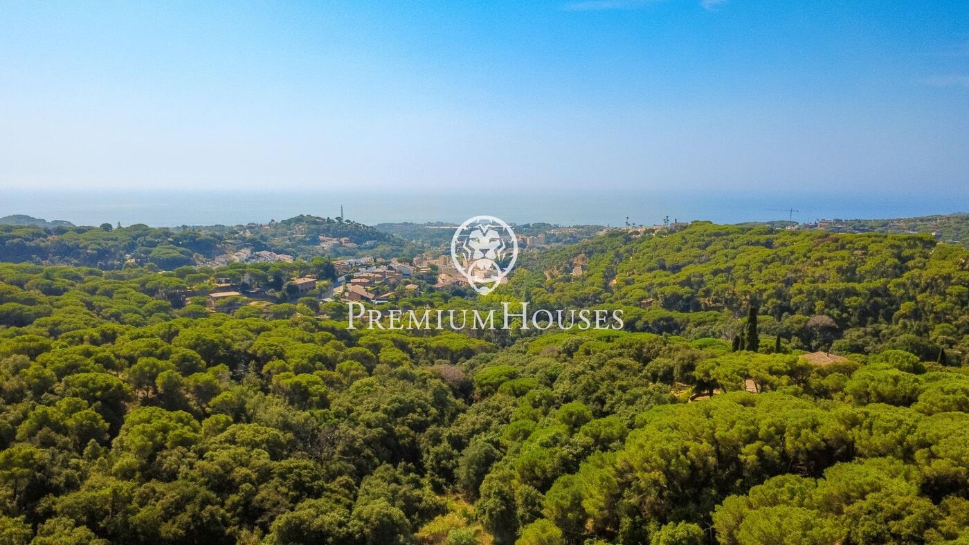 Privacy and views of the Barcelona Coast