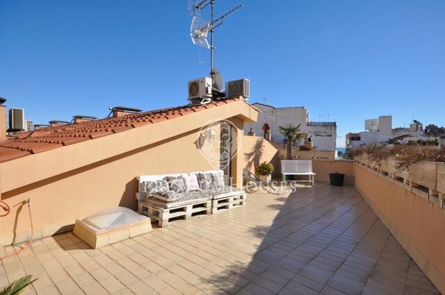 Duplex house for sale in the center of Mataró