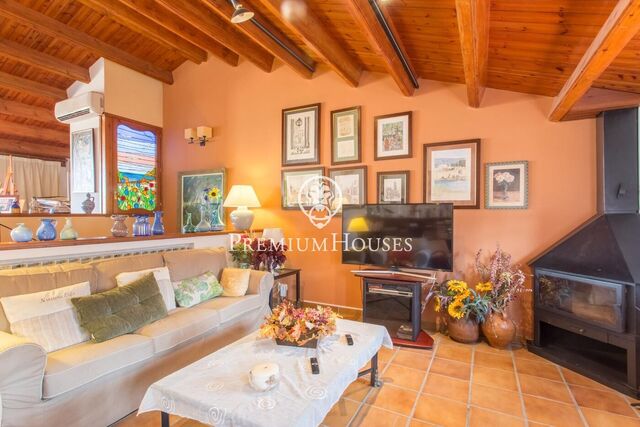 Impecable casa modernista en venta en Canet de Mar