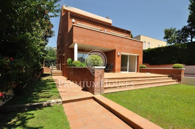 Casa en alquiler con magnificas vistas a los viñedos