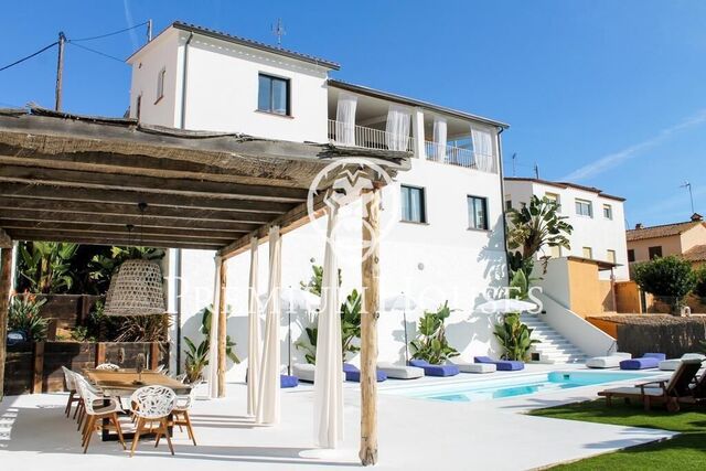 Espectacular casa estilo Ibicenco en alquiler en Sant Andreu de Llavaneres