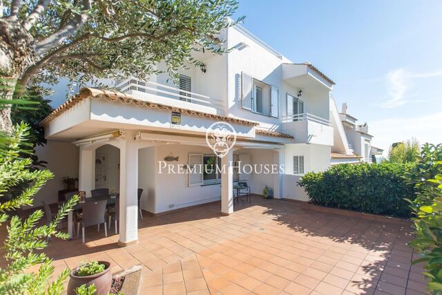 Casa en venta con licencia turística en Sant Pol de Mar