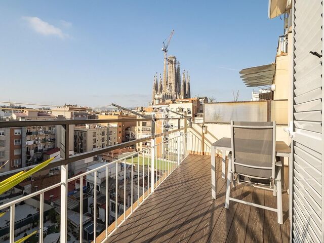 Ático con espectaculares vistas a la Sagrada Familia