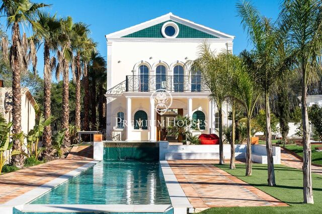 Villa romana amb piscina a Avinyonet del Penedès