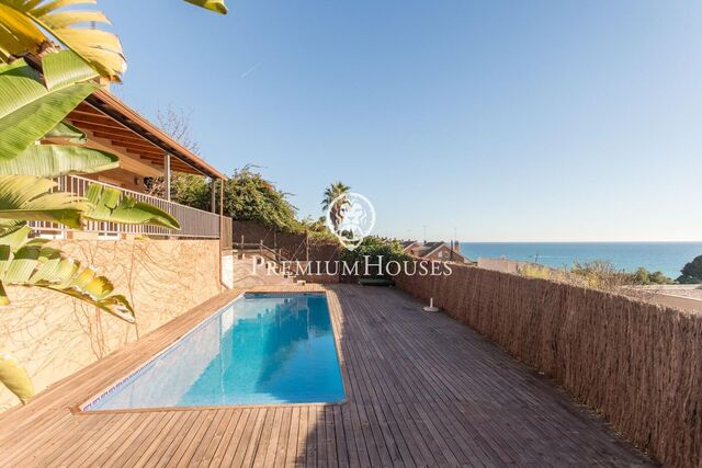 Detached house with sea views for sale in Arenys de Mar